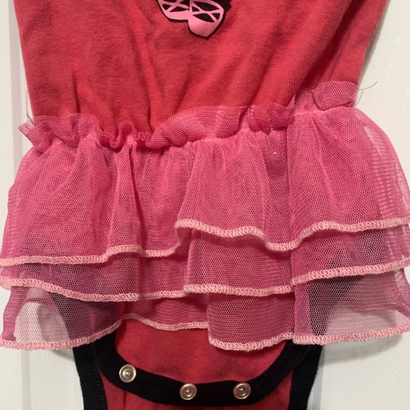 Ballerina bear tutu onesie - Picture 3 of 6